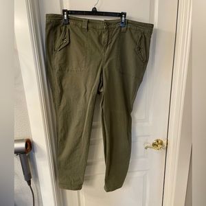 Torrid Olive Green Avatar Pant size 28